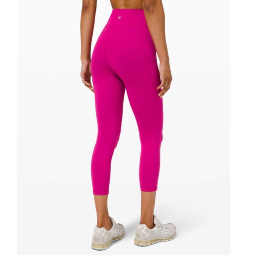 Lululemon ripened raspberry invigorate high rise waisted crop leggings 23 size 2